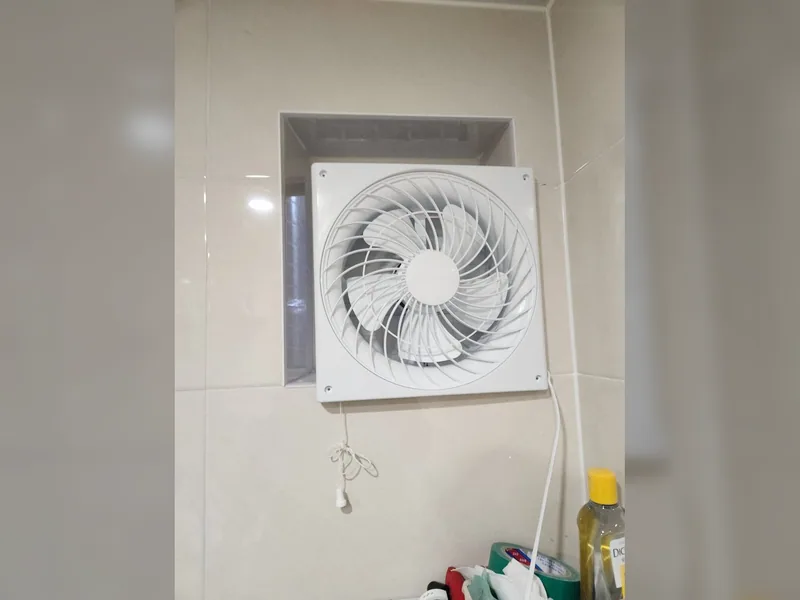 화장실창문환풍기 설치 현장